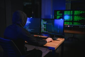 UNC2589 (FROZENVISTA): Operasi Siber Berbahaya yang Menargetkan Ukraina