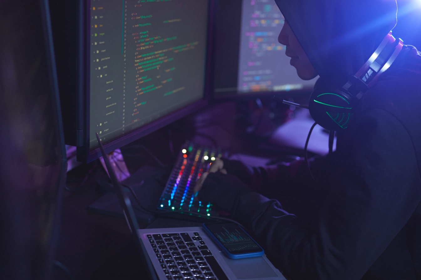 Cara AI dan Aturan Manual Bersinergi Amankan Data Cloud (Bagian 2)