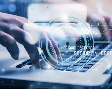 Serangan Berlapis: Ketika Peretas Menari di Atas Kelemahan Bisnis