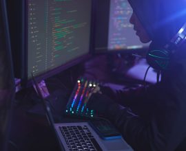 Cara AI dan Aturan Manual Bersinergi Amankan Data Cloud (Bagian 2)